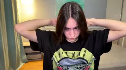 alicekollt online show from July 17, 2:13 am