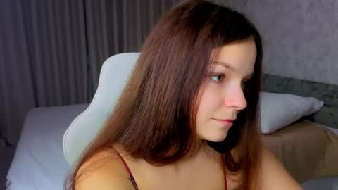 u can name me Alice online show from May 30, 6:06 pm