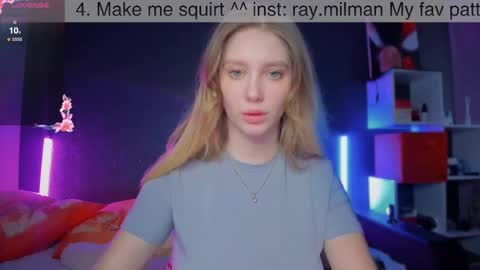 Snapshot of alicemilman chatting on March 3, 1:23 pm Alice online show from March 3, 1:23 pm