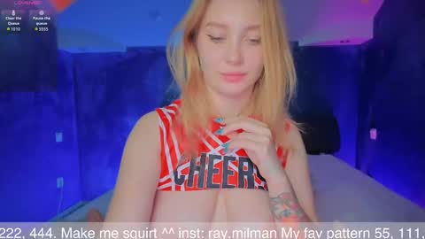 Snapshot of alicemilman chatting on October 29, 1:35 pm Alice online show from October 29, 1:35 pm