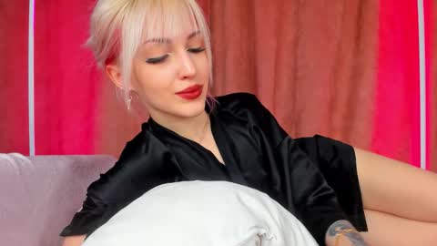 alicemonro online show from March 12, 2:15 am