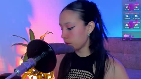 Alicee  online show from March 7, 11:27 pm