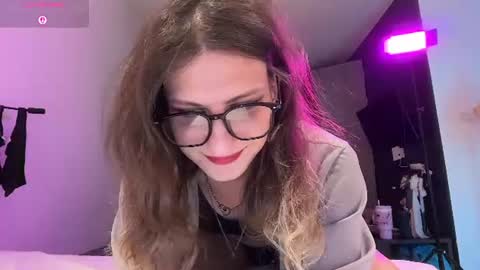AlicePinkhead online show from July 13, 8:51 am