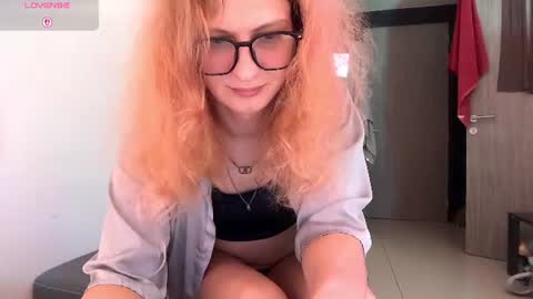 AlicePinkhead online show from August 3, 9:04 am