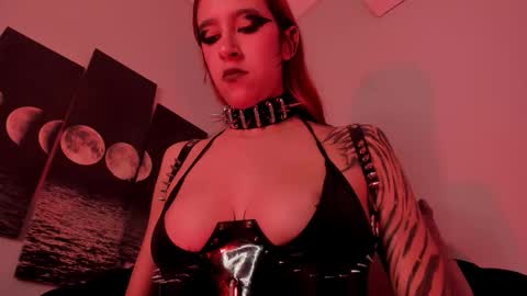 Snapshot of alicepoixxxon chatting on September 10, 1:28 am ALICE online show from September 10, 1:28 am