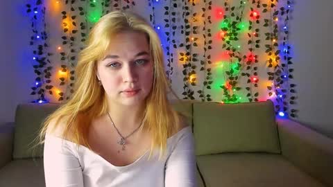 Snapshot of alicepopsy chatting on January 22, 10:50 am Alice online show from January 22, 10:50 am