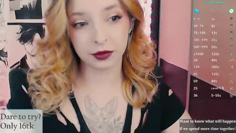 aliceriddle1 online show from October 19, 11:31 pm