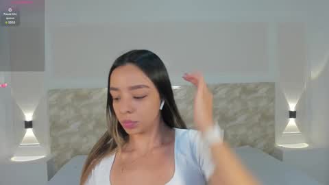 AliceRoss online show from October 3, 9:56 pm