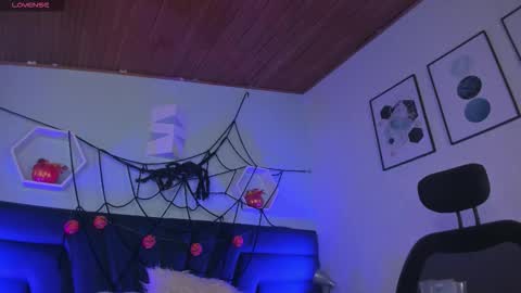 Alice online show from October 20, 7:41 pm