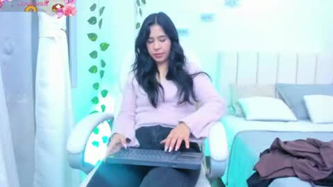 Alice online show from June 11, 3:26 am