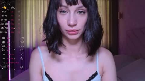 Alice online show from November 12, 7:00 am