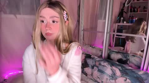 from wonderland online show from February 20, 3:14 pm