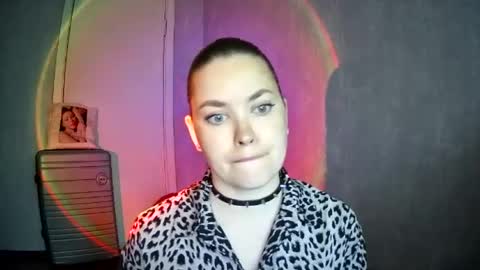 AlicexFresh online show from June 23, 8:44 am