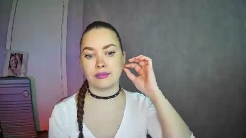 AlicexFresh online show from June 3, 6:27 am