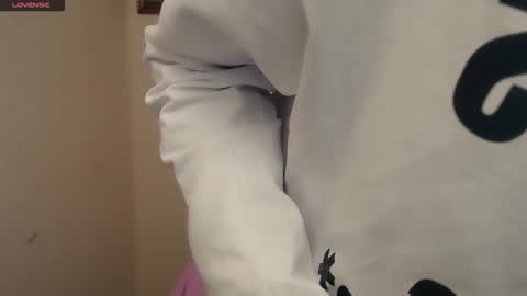 Alice online show from March 26, 8:30 am