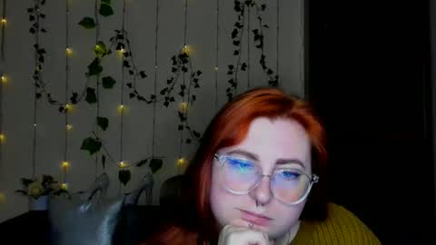 Alicia online show from February 15, 7:51 am