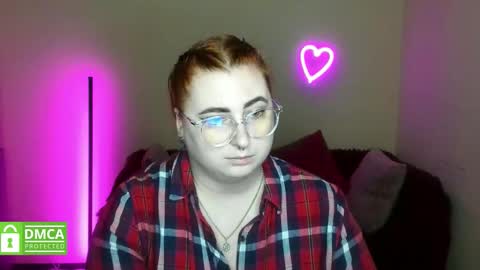 Alicia online show from November 10, 12:30 pm