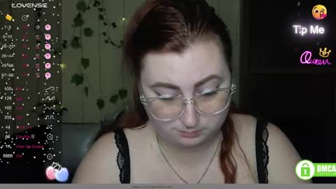 Alicia online show from May 3, 11:38 am