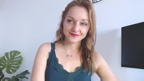 Alicia online show from March 13, 8:50 am