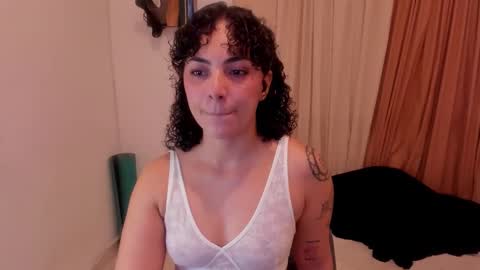 Alis 3 independent model 3 online show from January 26, 12:16 am