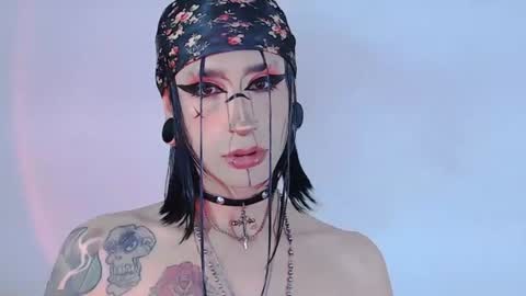     online show from June 12, 2:54 am