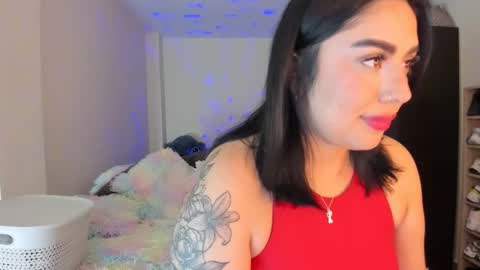 Snapshot of aliice_69 chatting on March 11, 8:08 am aliice_69 online show from March 11, 8:08 am