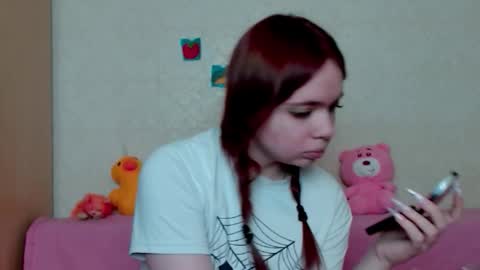 Alice online show from March 26, 7:19 pm