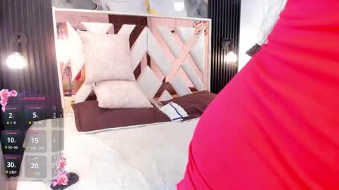 Snapshot of alijohansonn chatting on October 16, 8:29 pm Ali Johansonn online show from October 16, 8:29 pm