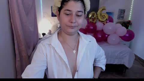 alinabozz1 online show from March 29, 2:02 am