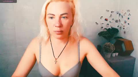 Alina online show from May 15, 5:38 am