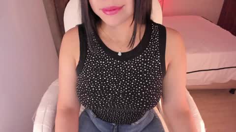 alinaowens online show from January 24, 8:32 pm