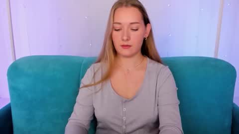 alinawise online show from September 22, 1:31 am