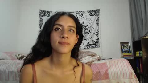 Snapshot of alinawoolf_ chatting on January 11, 8:43 am  Ali  online show from January 11, 8:43 am