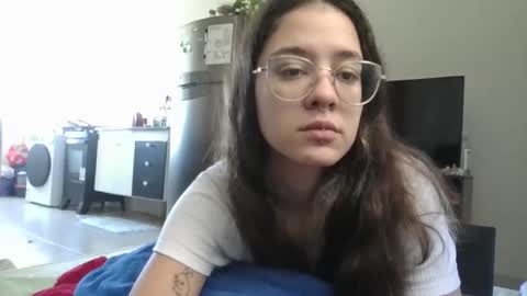 Aline online show from June 18, 11:59 am