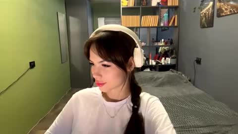 Alice online show from October 17, 10:08 am