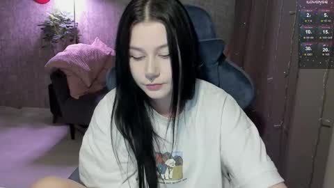 Aline Greeeen online show from February 26, 3:15 pm