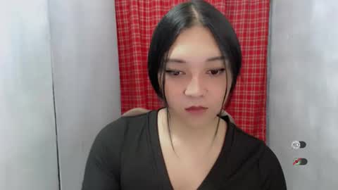 Shanti xhey online show from December 2, 4:38 pm