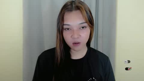 Shanti xhey online show from February 17, 10:38 pm