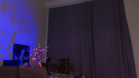 alise online show from February 3, 9:24 am