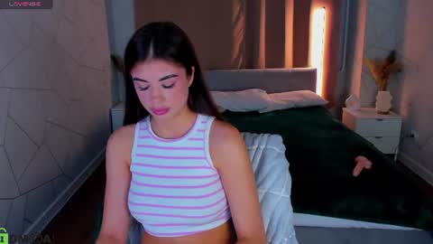 Alisha online show from July 4, 4:54 pm