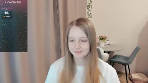 Alya online show from December 5, 2:48 pm