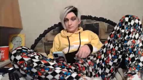 Alisha online show from December 14, 8:31 am