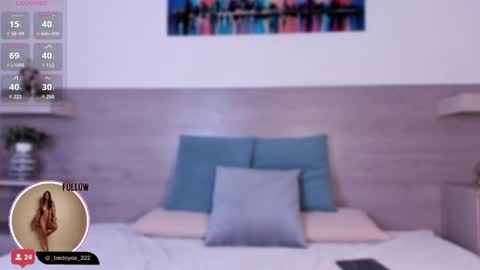 Snapshot of alison222_ chatting on February 22, 11:13 pm A L I S O N online show from February 22, 11:13 pm