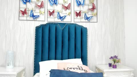 Alison online show from October 27, 7:58 pm