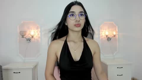 Alison online show from September 22, 8:02 pm