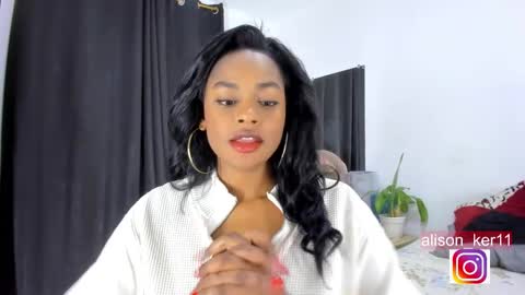 Snapshot of alison_ker chatting on February 16, 9:37 am Sofias house online show from February 16, 9:37 am