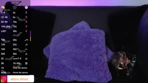 alison_wynter online show from February 3, 6:40 am