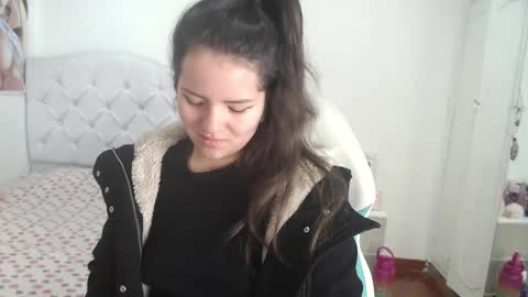 Snapshot of alissa_morrison chatting on October 11, 1:10 am alissa_morrison online show from October 11, 1:10 am
