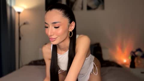 Alissa online show from October 18, 6:34 pm