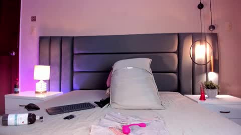 AlissaNix online show from November 28, 2:08 am